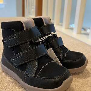 See Kai Run Basics Timber Black Waterproof Boots Toddler Size 10T